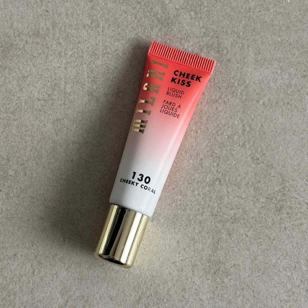 MILANI Cheek Kiss Liquid Blush - Cheeky Coral 130 - Dewy & Buildable
